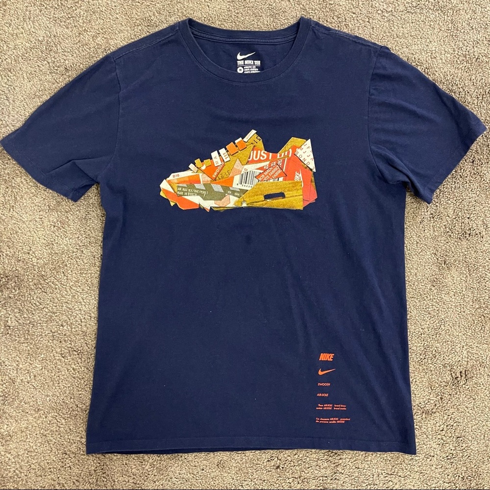 RARE nike airmax t-shirt